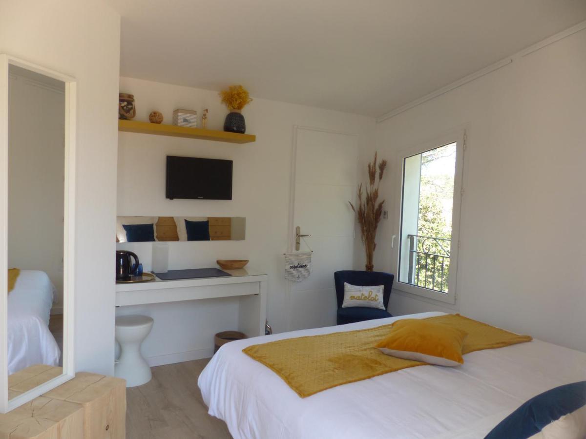 La Pause Nimoise Hotel Nimes Exterior photo