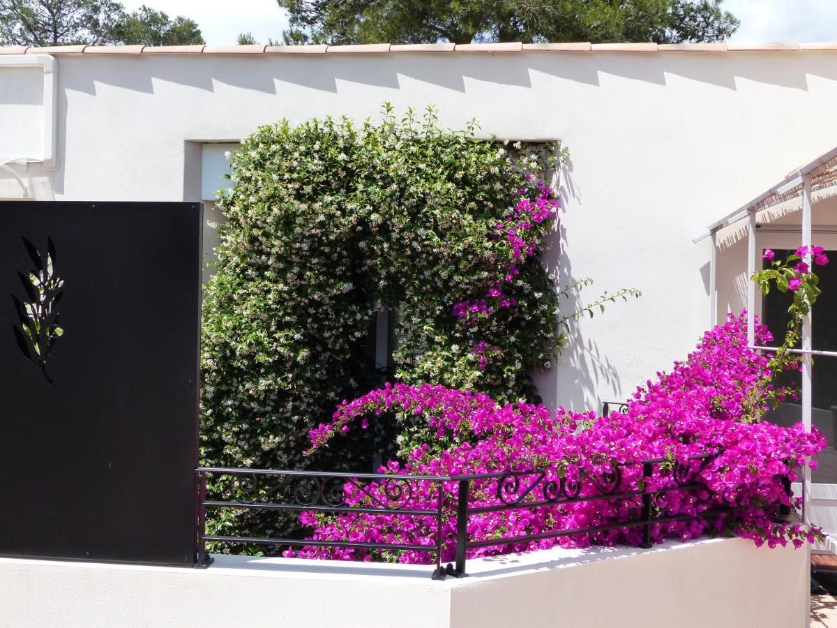 La Pause Nimoise Hotel Nimes Exterior photo